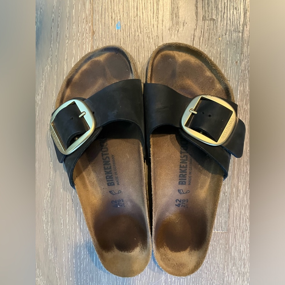 Big buckle Madrid black Birkenstocks